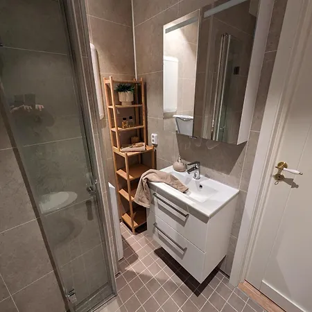 Meget Hjemmekoseligisentraltinyoppusset 아파트