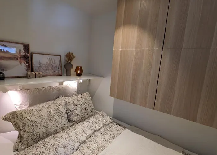 Apartament Meget Hjemmekoseligisentraltinyoppusset *